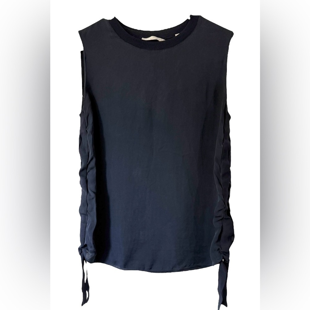 Vince. Women’s Silk Tank Top With Ties Size 8 Navy Great Condition!